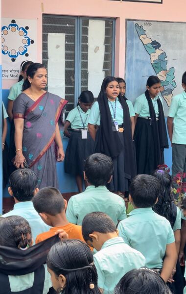 പ്രമാണം:13762 kerala piravi .jpeg