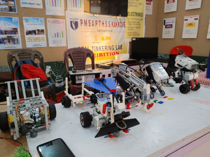 പ്രമാണം:18085 HITECH ROBOTIC.jpeg