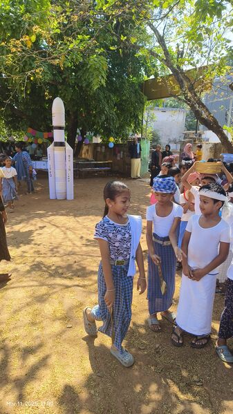 പ്രമാണം:18474 padanolsavam2.jpeg