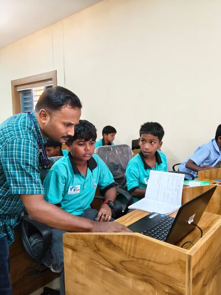 പ്രമാണം:19066 camp1.jpg