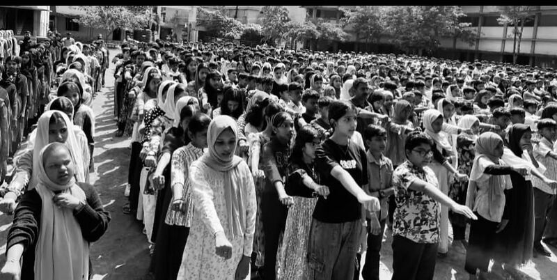 പ്രമാണം:21096 aseembly pledge.jpg