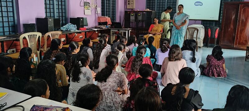 പ്രമാണം:22076 SchoolCamp 2025 1.jpg