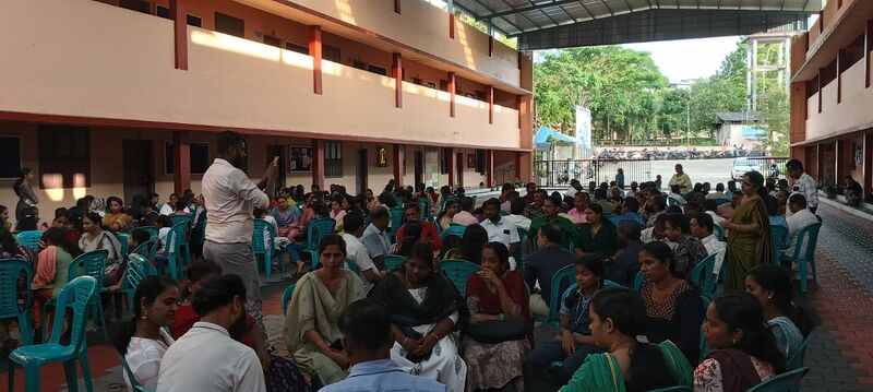 പ്രമാണം:25025 10th pta3.jpg