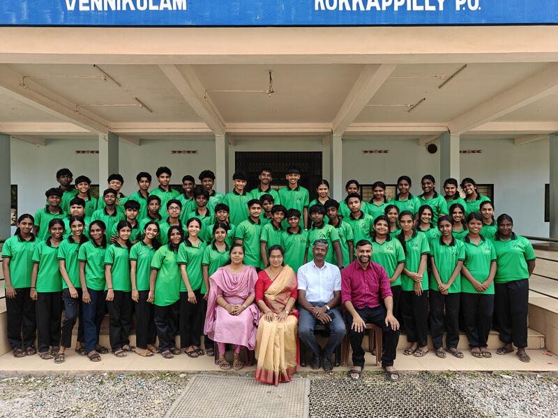 പ്രമാണം:25066 LK Photo.jpg