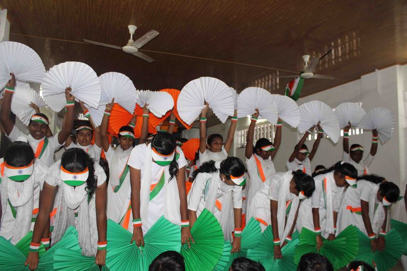 പ്രമാണം:26023 11111111.jpg