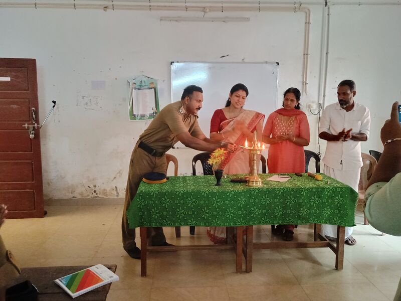 പ്രമാണം:35059-2025-26-SPC-XMas Camp-Inaguraion-1.jpg