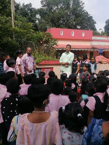 പ്രമാണം:40201 200.jpg