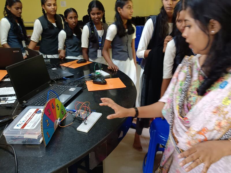 പ്രമാണം:43066-Robotics Expo 2025-3.jpg