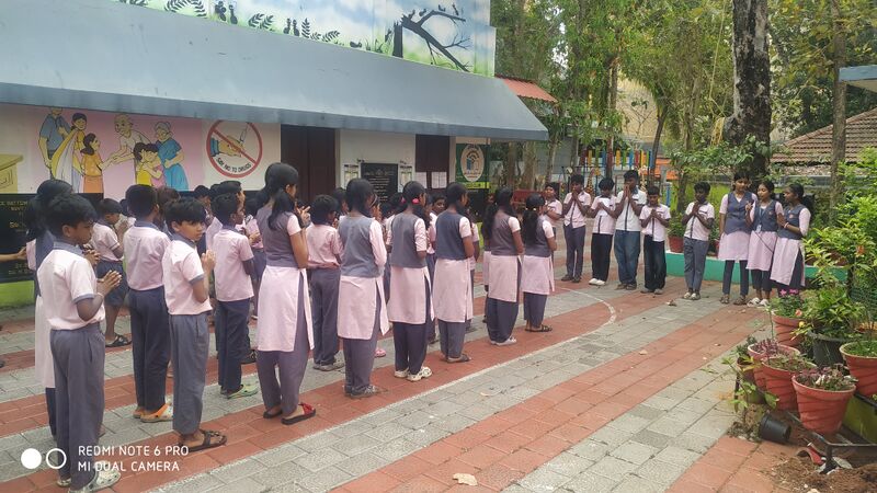 പ്രമാണം:43335-School Assembly1.jpg