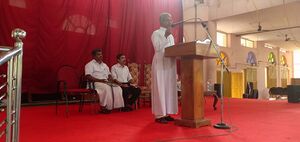 45051 ManagerTalk.jpg