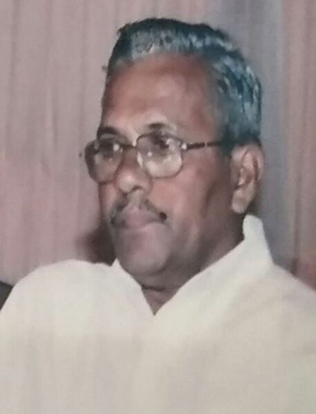 പ്രമാണം:10. mj philip 2003-07.jpg