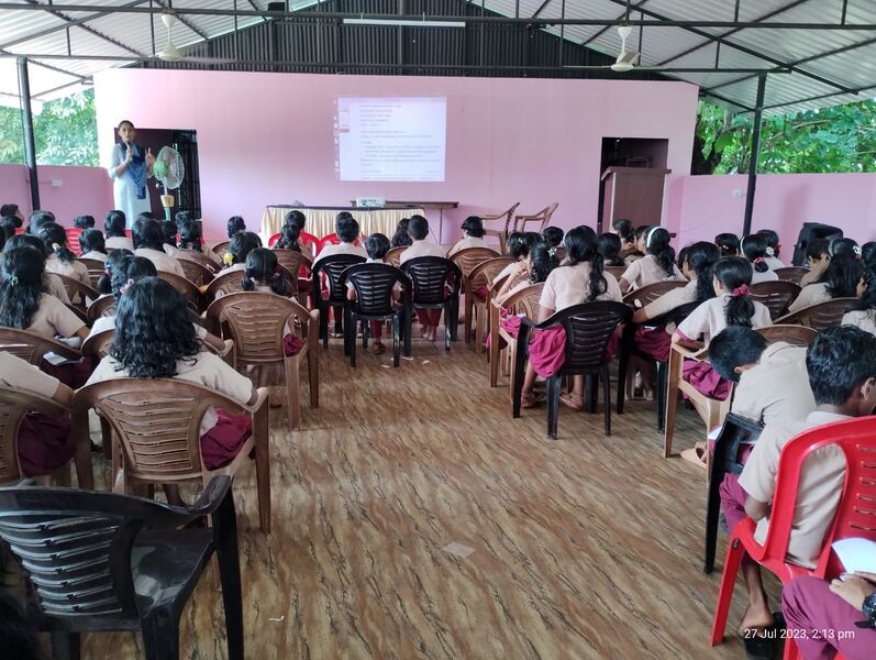 പ്രമാണം:18575 HITECH PRESENTATION.jpg