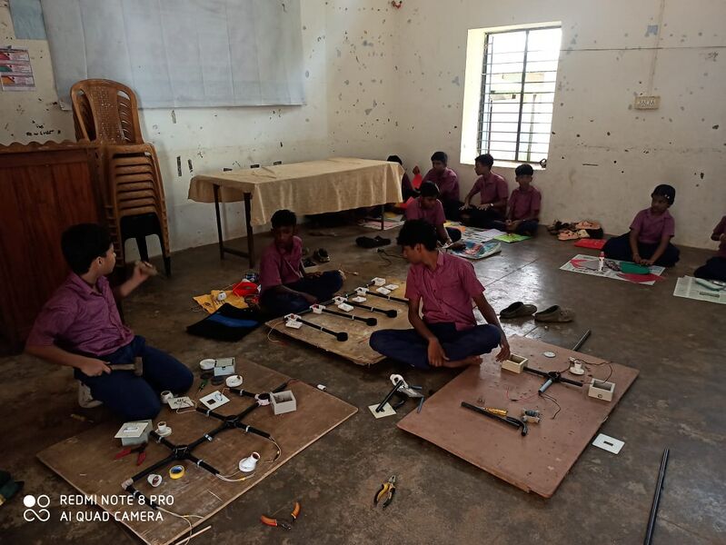 പ്രമാണം:21068 pkd sasthramela 3.jpg