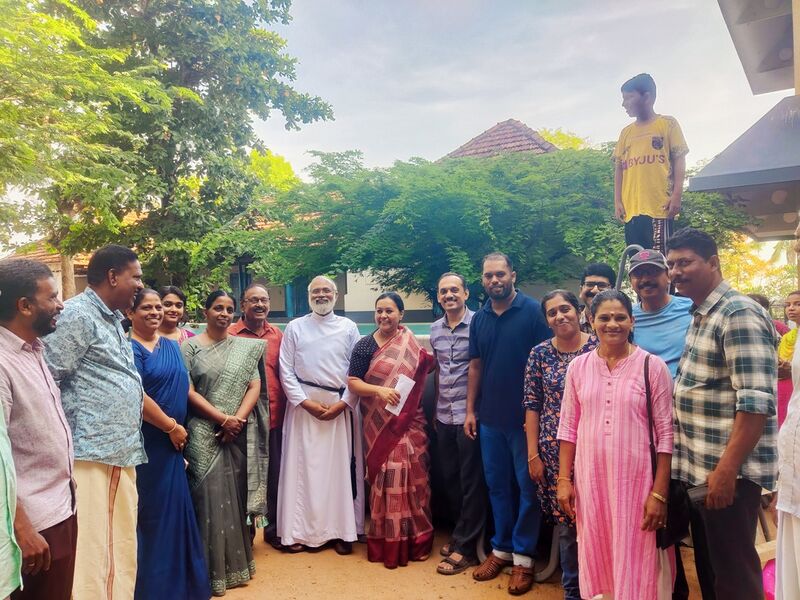 പ്രമാണം:37001 LK Aqua stars 5.jpeg