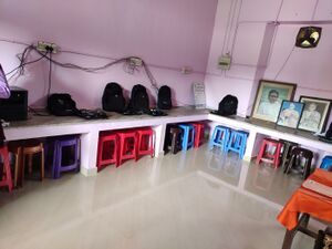 38093 computer lab.jpg