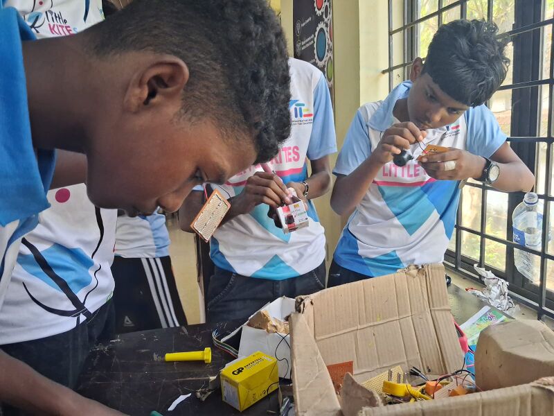 പ്രമാണം:38099 ATL 5.jpg