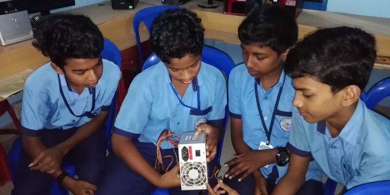 പ്രമാണം:42021 5004.jpg