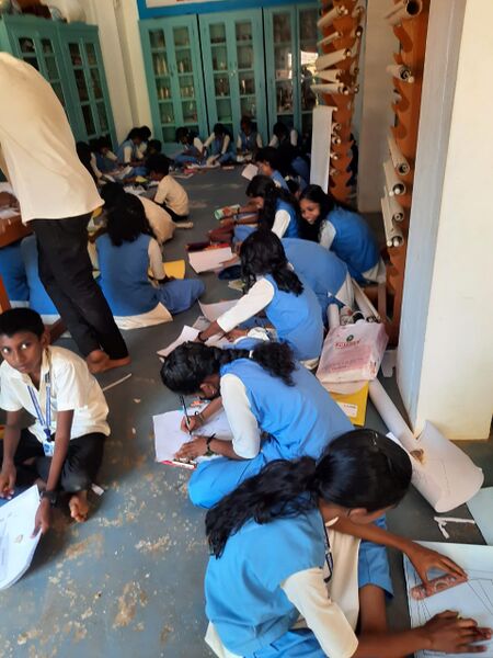 പ്രമാണം:44018mf 2.jpg