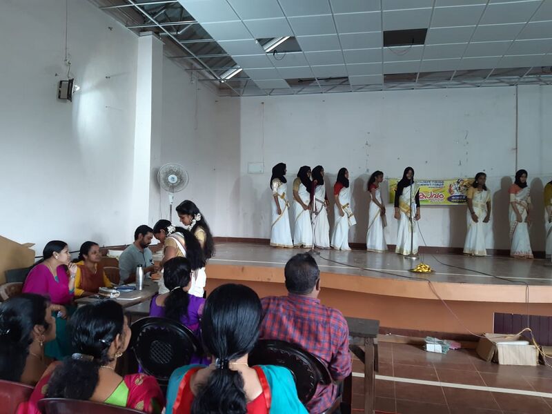 പ്രമാണം:Kalolsavam123.jpeg