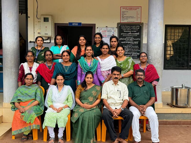 പ്രമാണം:STAFFGHSPERINCHANKUTTY.jpeg