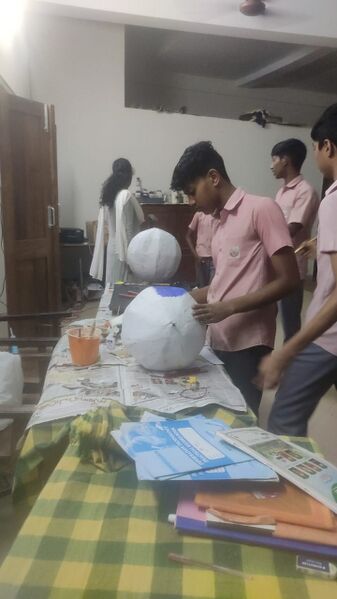 പ്രമാണം:13078 LAB 2.jpeg