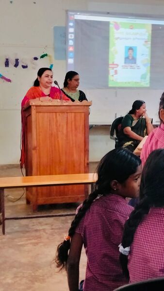 പ്രമാണം:21068 club 6.jpeg