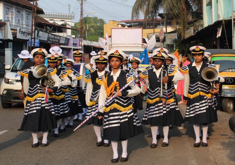പ്രമാണം:33003 school band.JPG