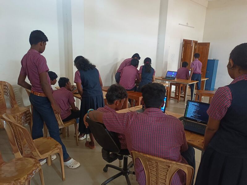 പ്രമാണം:33016 8.jpg