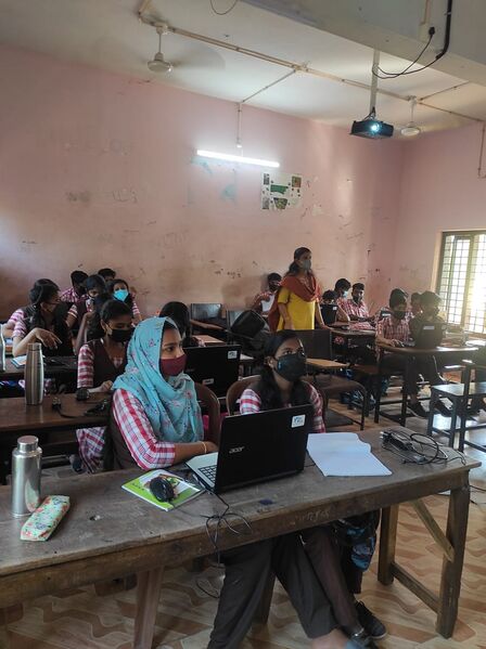 പ്രമാണം:35011 lk1.jpeg