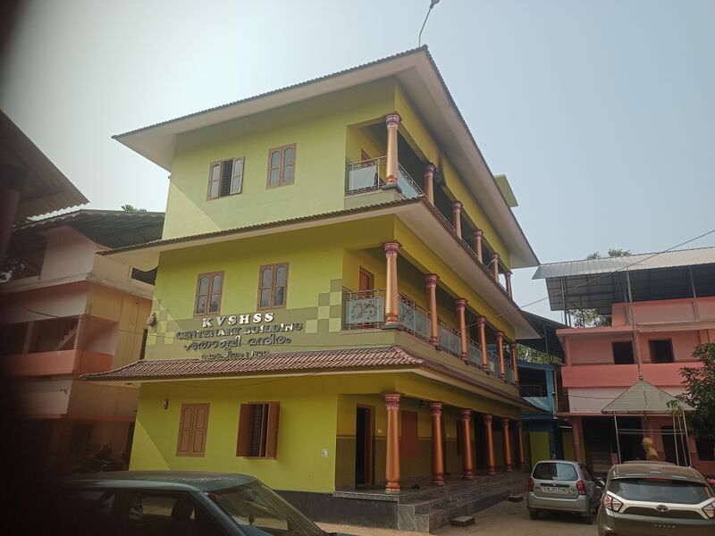 പ്രമാണം:35045-KV Sanskrit HSS Muthukulam-Office building.jpg