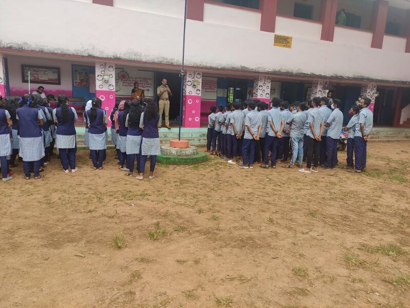 പ്രമാണം:39055 yodha1.jpeg