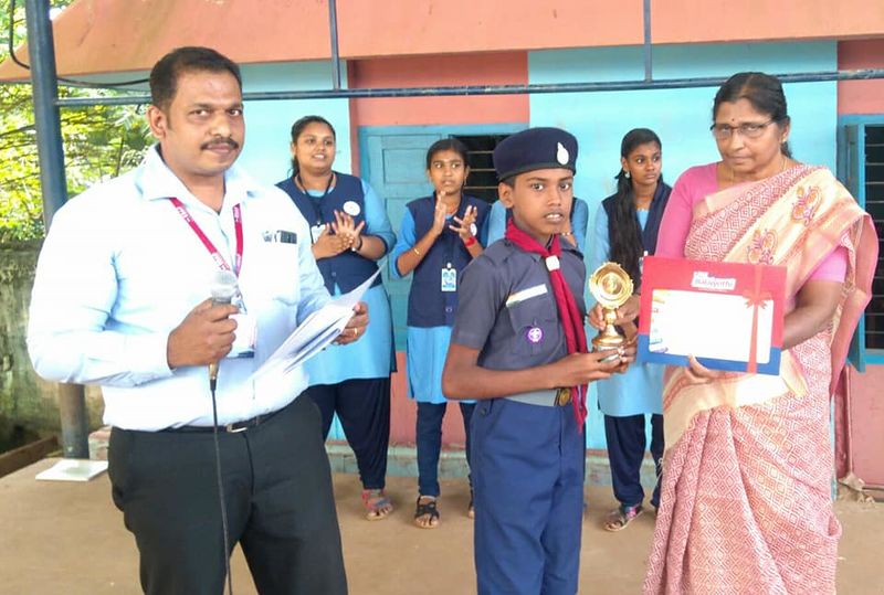 പ്രമാണം:42021 12225.jpg