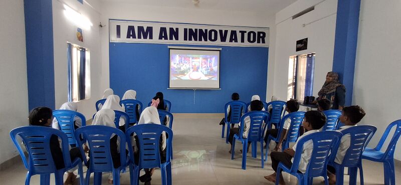 പ്രമാണം:47064-reality show2.jpeg