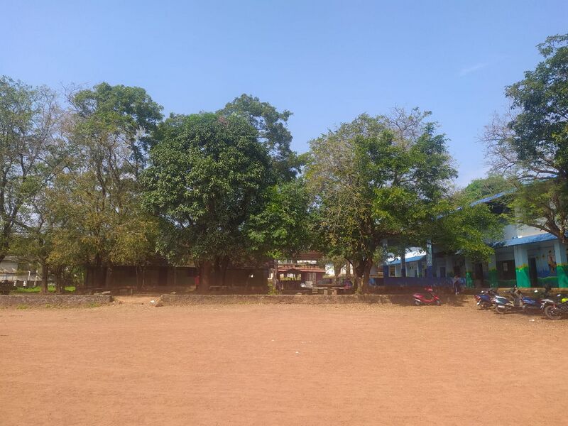 പ്രമാണം:18510-school photo big.jpeg