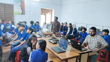 ലിറ്റിൽ കൈറ്റ്സ്