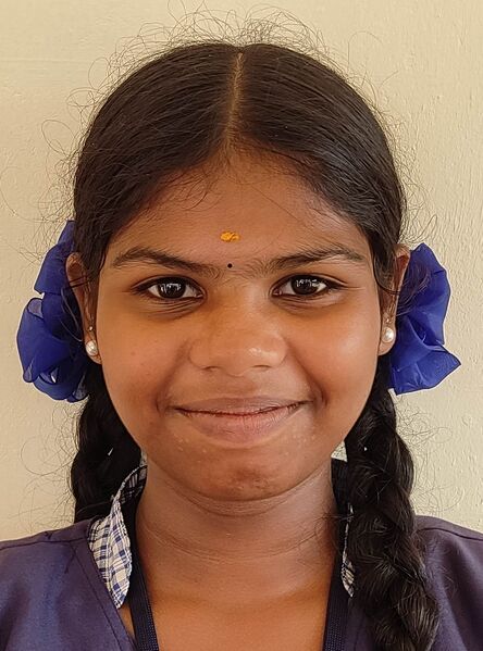 പ്രമാണം:22076 LK 24 jyothisree.jpg