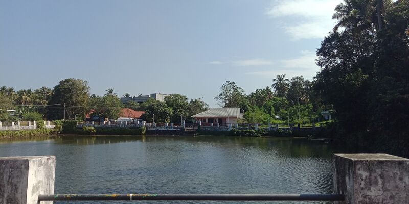 പ്രമാണം:22217-ollur chira.jpg