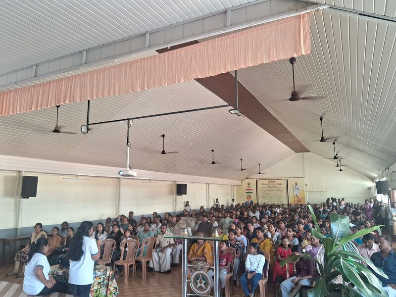 പ്രമാണം:23008 LK150.jpg