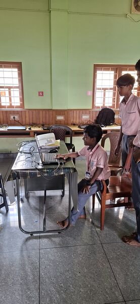 പ്രമാണം:28027 free software 6.jpg