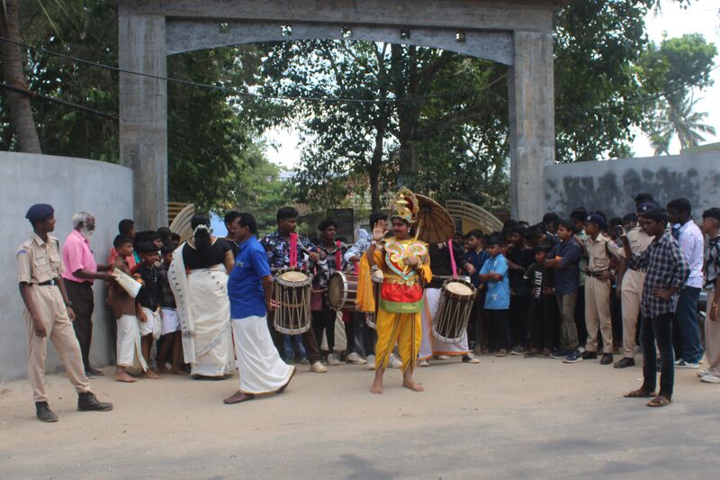 പ്രമാണം:43078-ഓണം 1.JPG