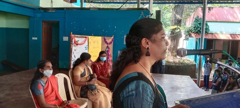 പ്രമാണം:44055 hindi inauguration.jpeg