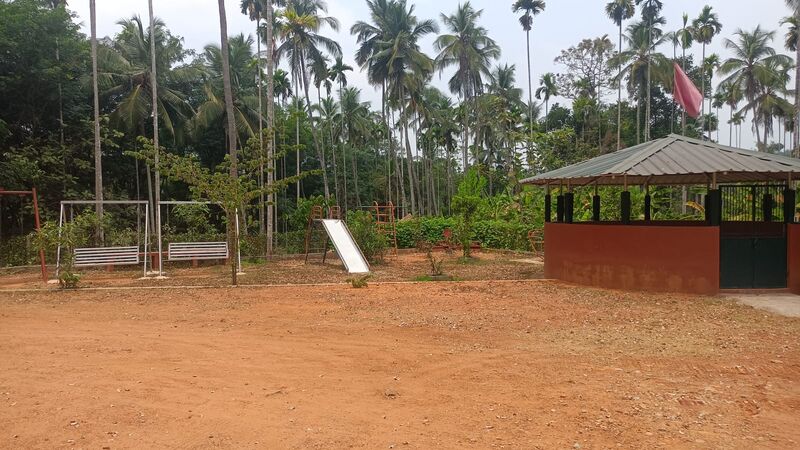 പ്രമാണം:47070 kinder1.jpeg