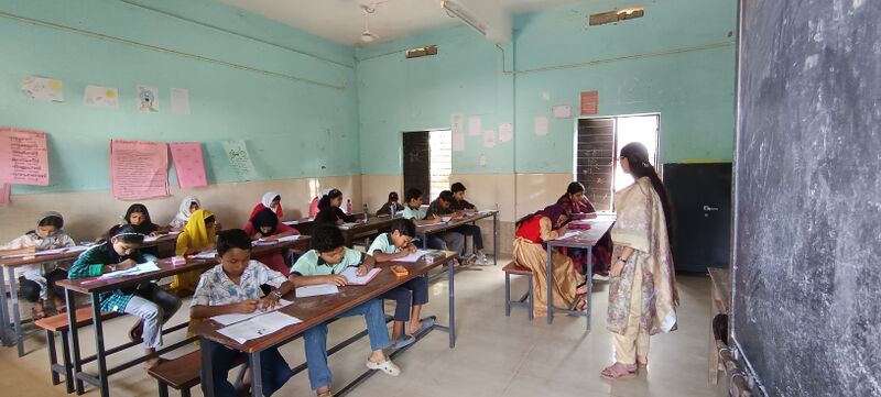 പ്രമാണം:47465 sugama hindi exam.jpg