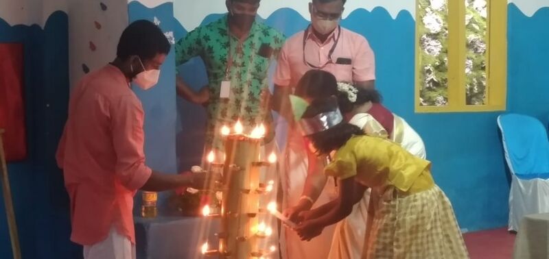 പ്രമാണം:BS21 TVM 42536 4.jpg