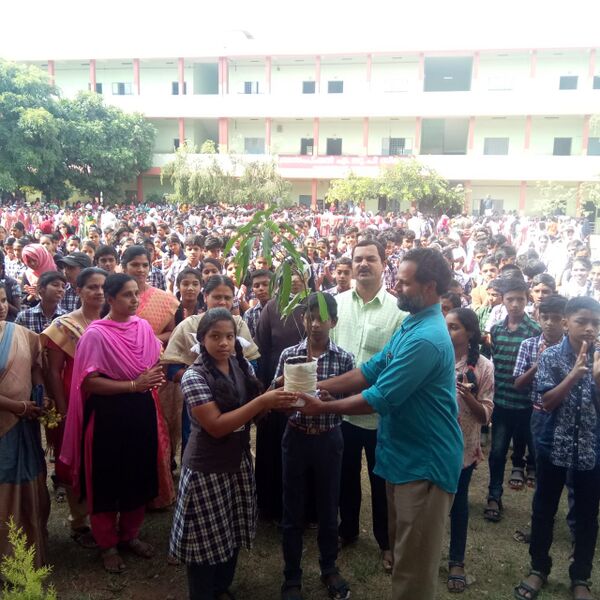 പ്രമാണം:15051 paristiti din.jpg