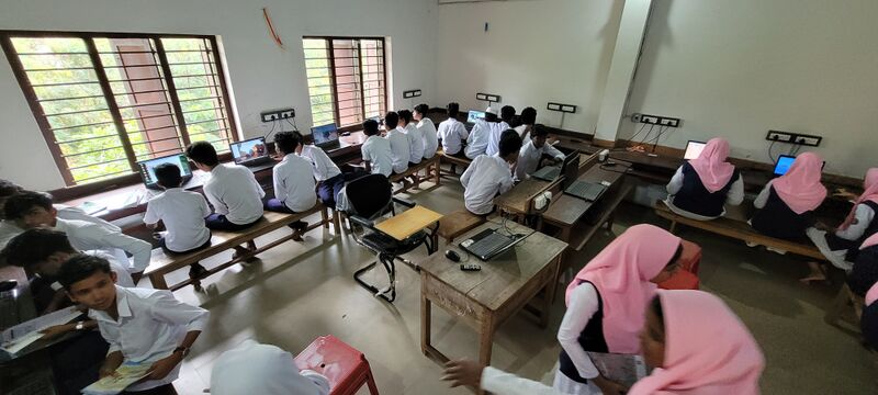 പ്രമാണം:19015 it.jpg