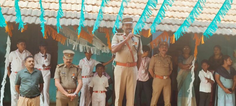 പ്രമാണം:20003 KMR.jpg