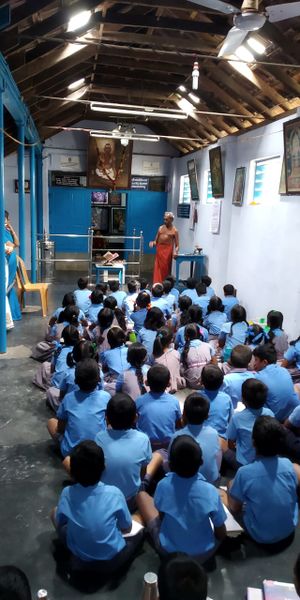 പ്രമാണം:21302-thunjan 19 2.jpg