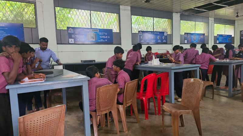 പ്രമാണം:24004 ATL LAB.jpg