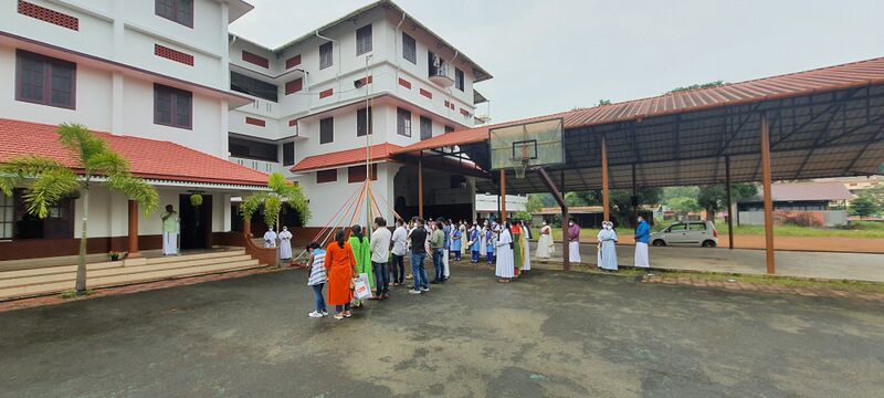 പ്രമാണം:25024 indday (6).jpg